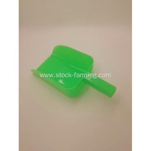 Plastic feeding hopper scoop shovel for swine​